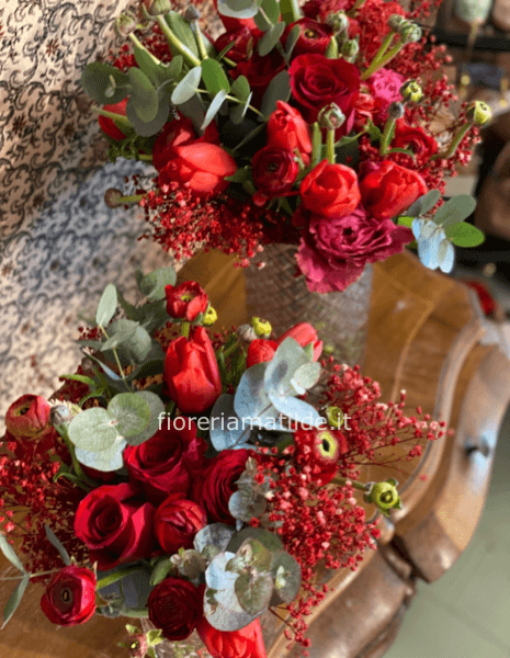 Bouquet misto con tulipani