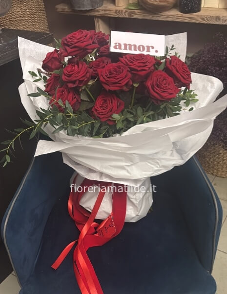 25 rose rosse